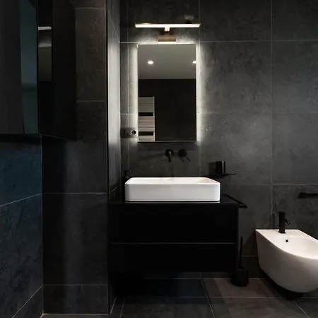 Tina 빌라 몬델로